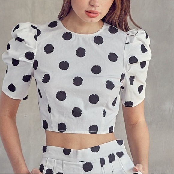Idem Ditto Tops - Idem Ditto black white polka dot back tie puff sleeve crop blouse size small